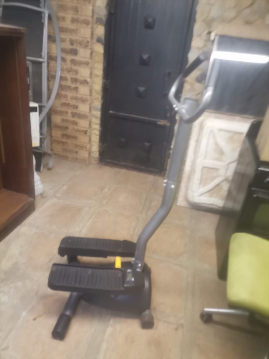 Exercise stepper
